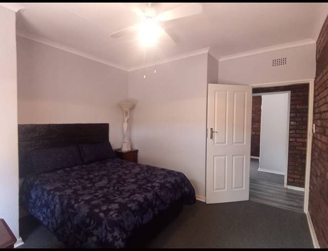 4 BEDROOM HOUSE FOR SALE IN THREE RIVERS EAST